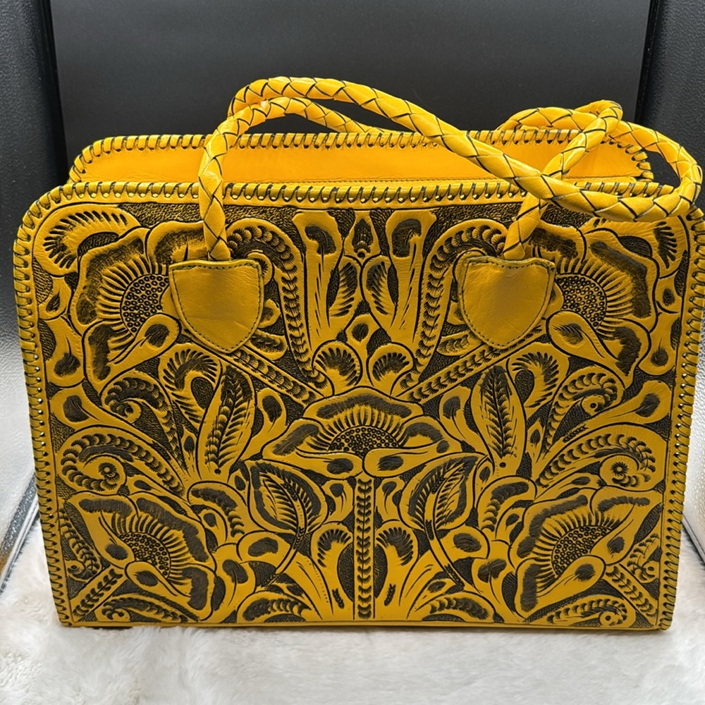 Yellow Embroidered Leather Women's Bag, TOTE M, Suitcase - Picture 8 of 11